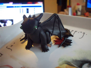 Fimo Toothless