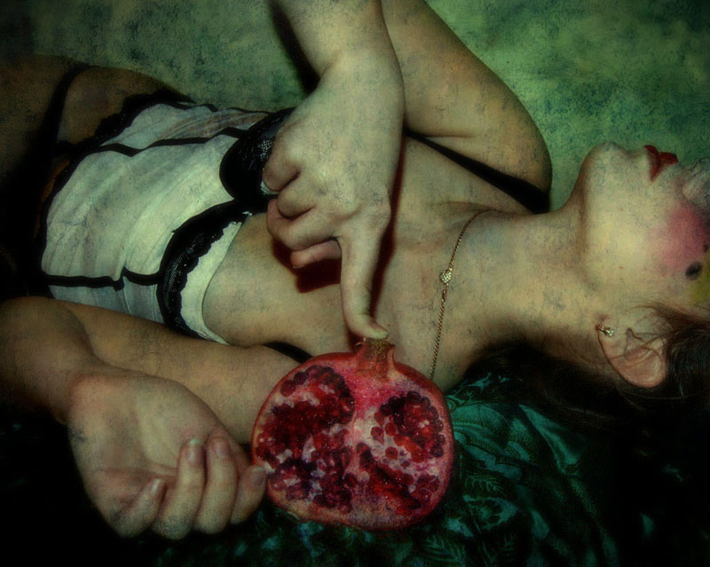 pomegranate heart