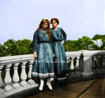 Maria and Olga 1913