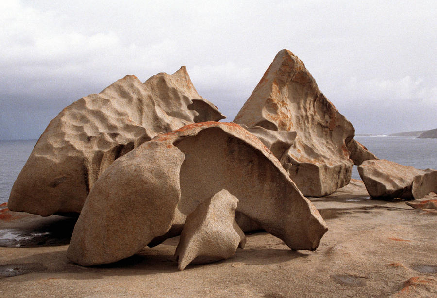 Reamarkable Rocks Remarkable Rocks by Atjilpa on DeviantArt