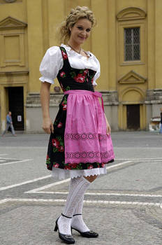 dirndl 2