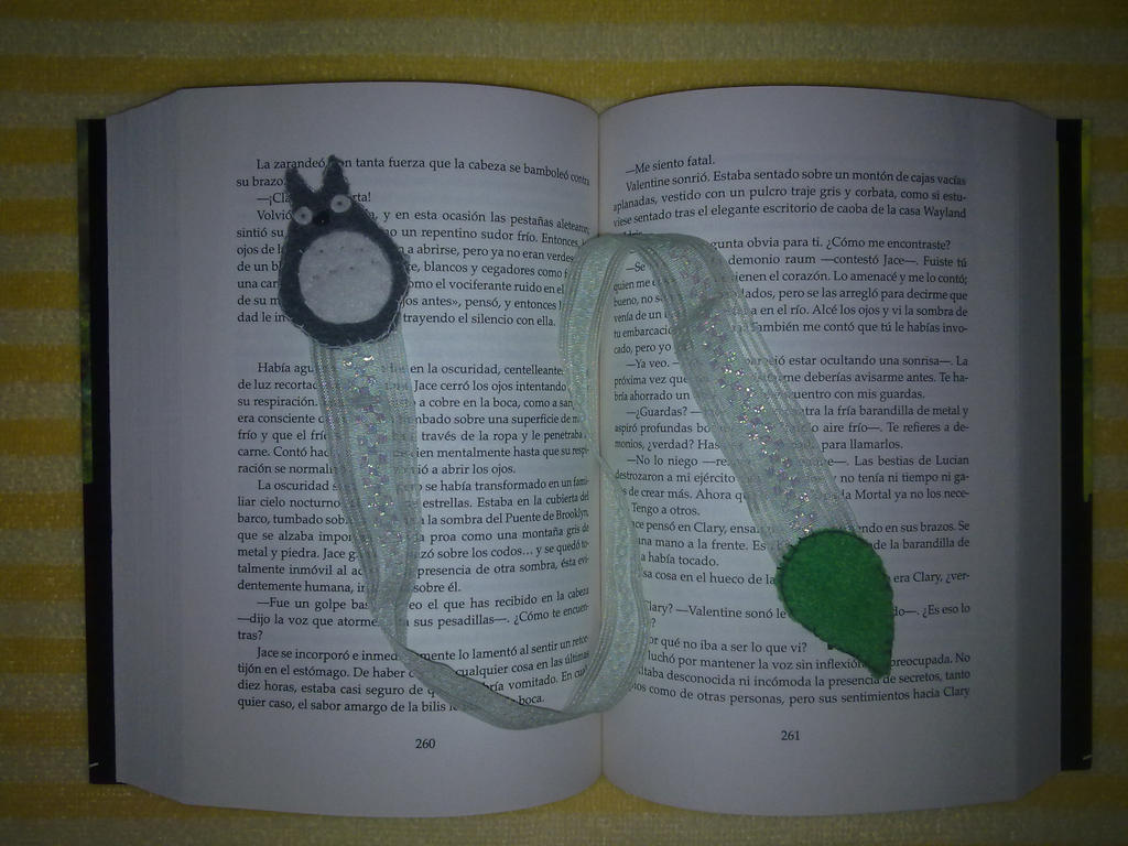 Totoro bookmark by Muchalagup on DeviantArt