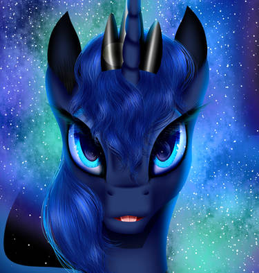 Luna Portrait