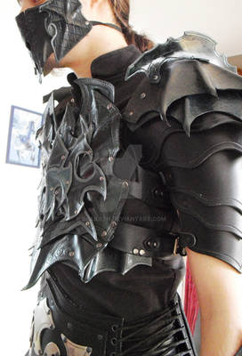 Druchii male leather armor (done) 3