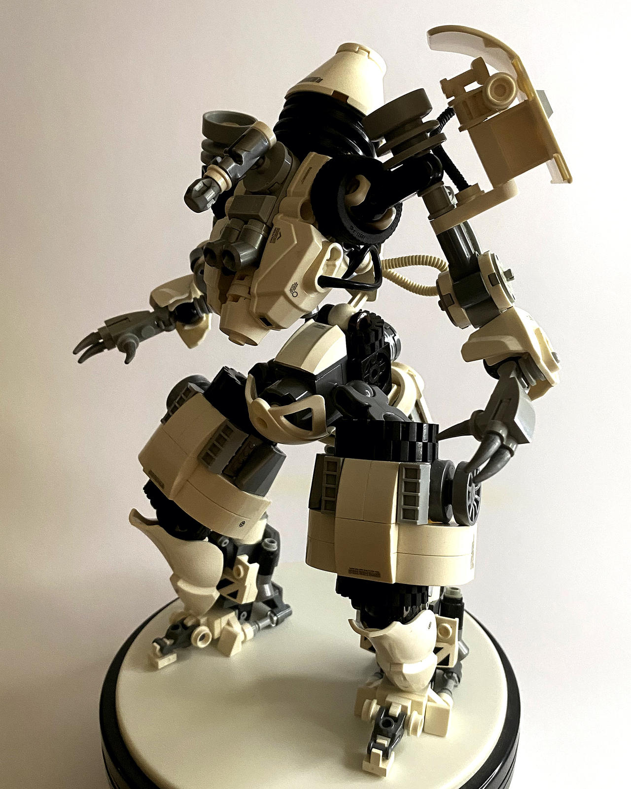 0101-MECH by marcomarozzi on DeviantArt