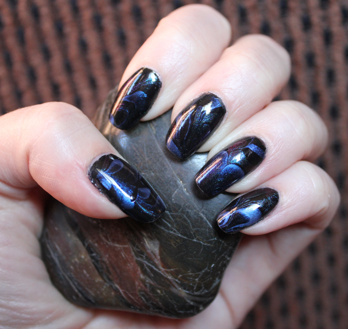 Black and Blue - Marble