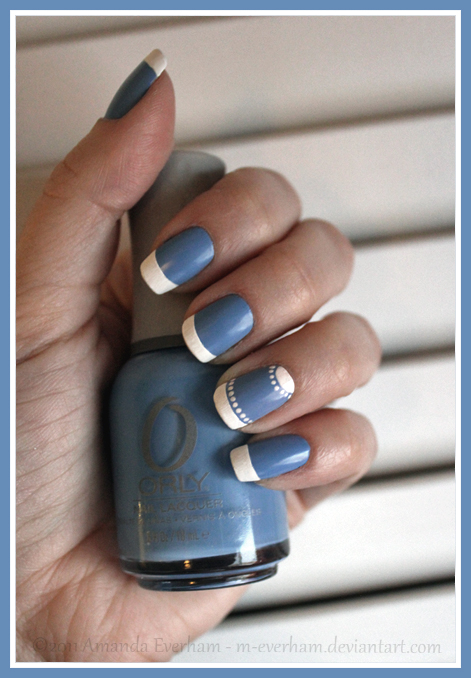 Wedgwood-inspired Nails