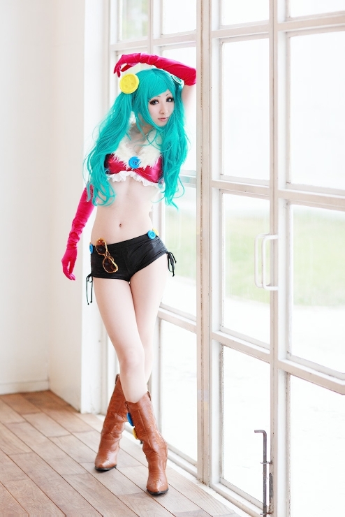 Hatsune Miku cosplay