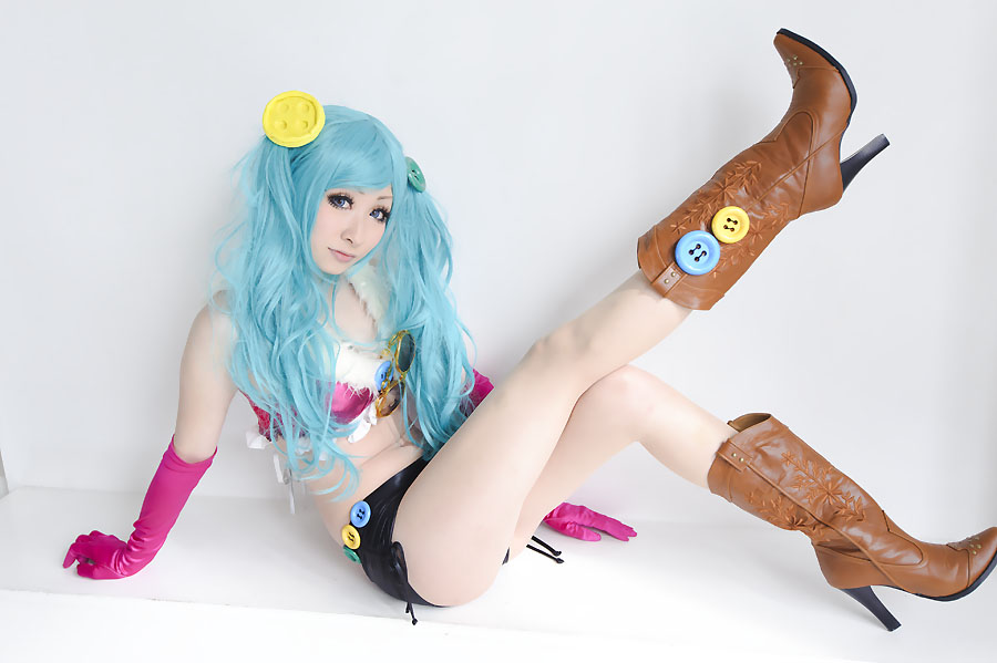 Miku Hatsune cosplay 11