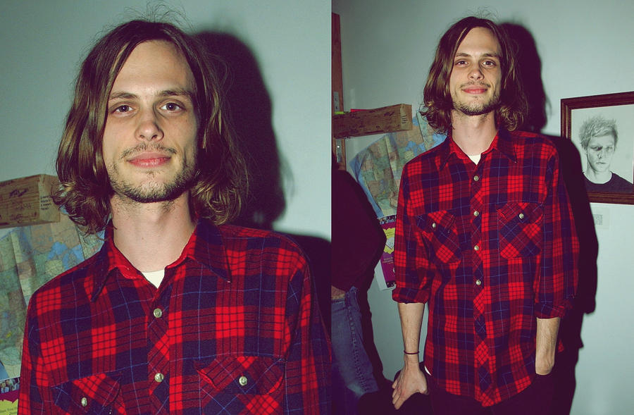 Matthew Gray gubler in shirt