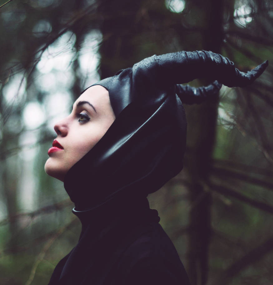 Maleficent by skooomaCat