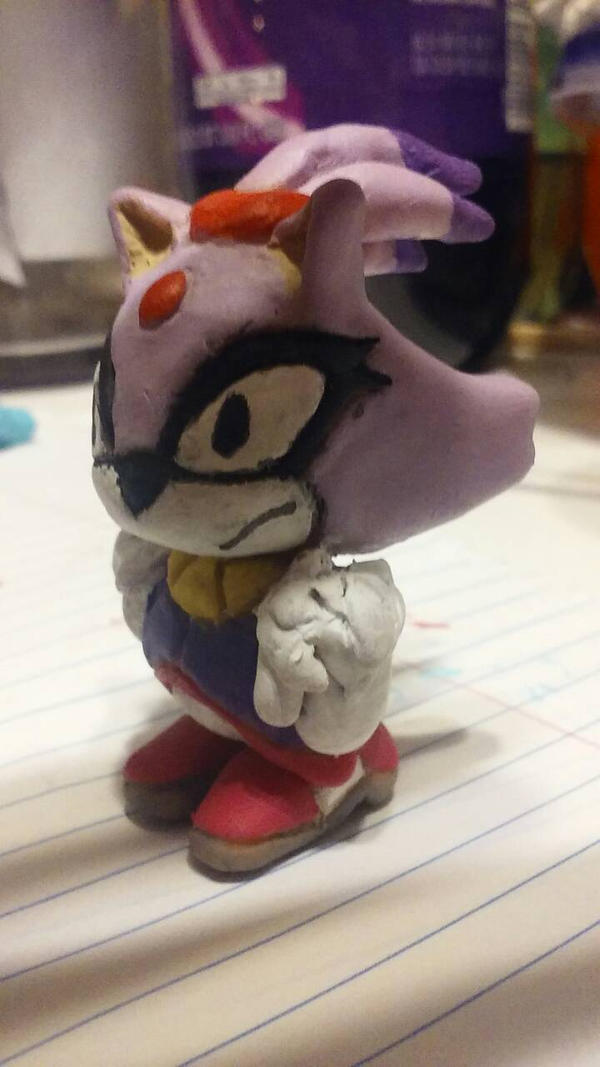 Chibi Blaze Sculpture