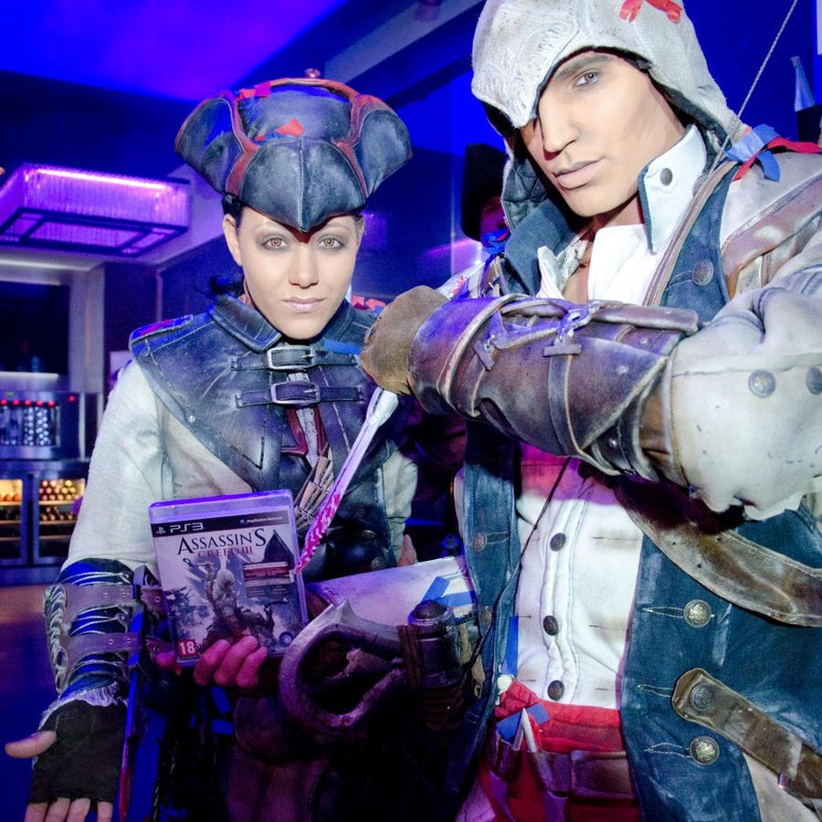 AC III -Connor and Aveline at AC III release party