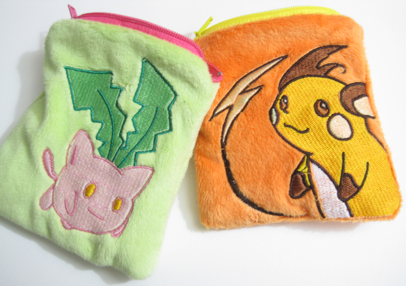 Raichu and Hoppip coin purses