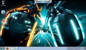 Clash of the Light Cycles