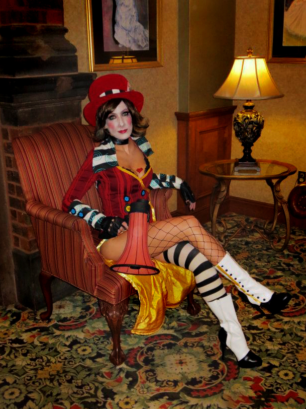 Mad Moxxi cosplay - Borderlands