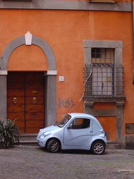 Small car in Roma