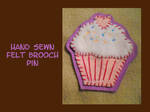 Super Cute Cupacke Brooch pin by BakedStitches