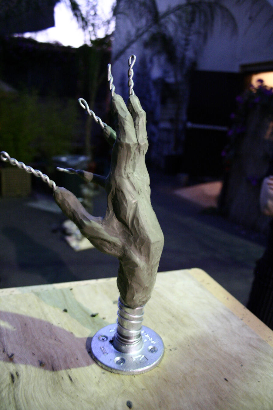 Sculpture: Rough Hand