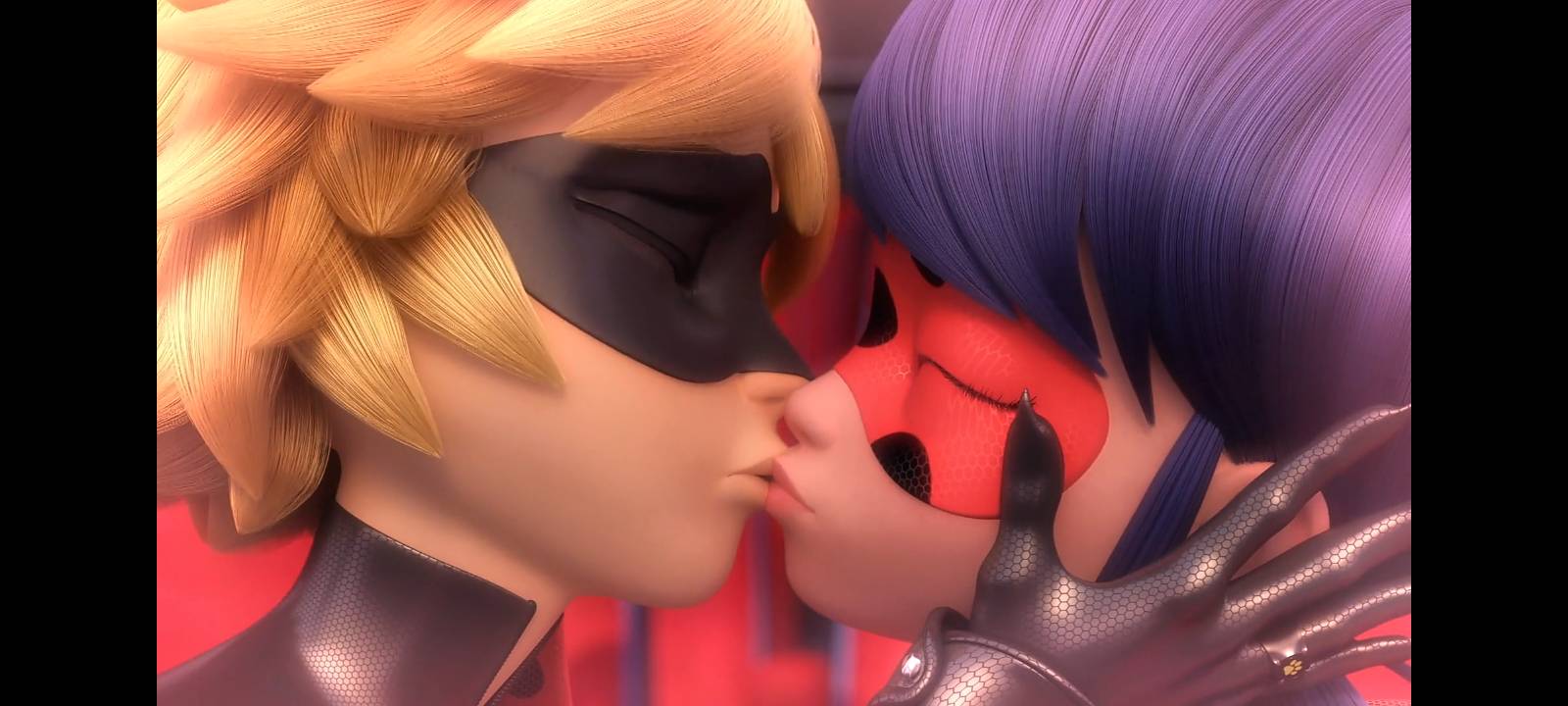Ladybug + Cat Noir's First Kiss 🌟 Miraculous: Ladybug & Cat Noir, The  Movie