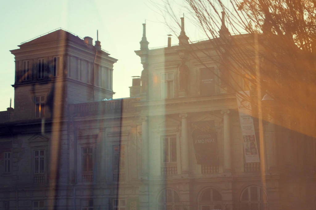 Subtle building by DreamingMyReality on DeviantArt