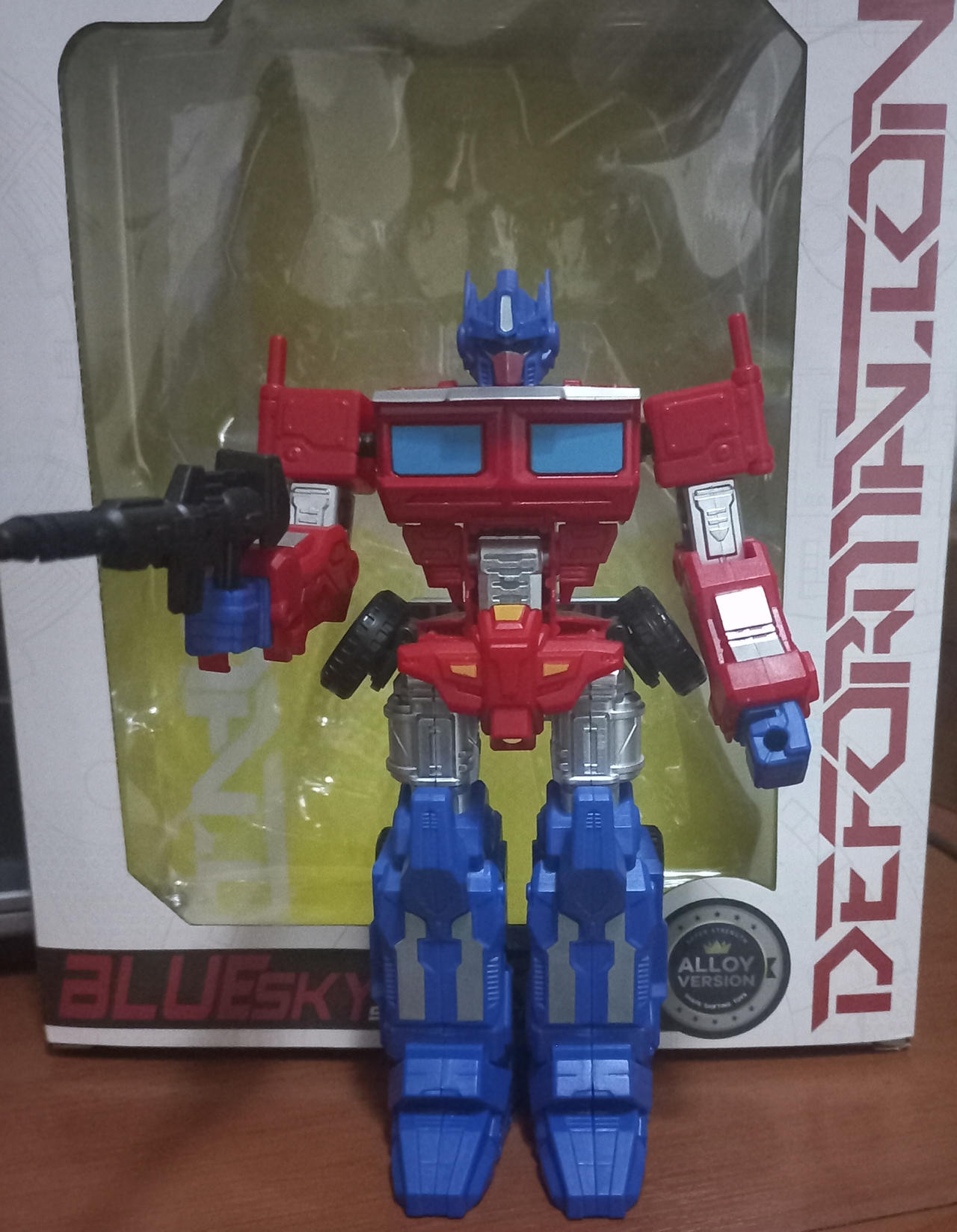 Optimus Prime Bootleg Figure by AdammanZero on DeviantArt