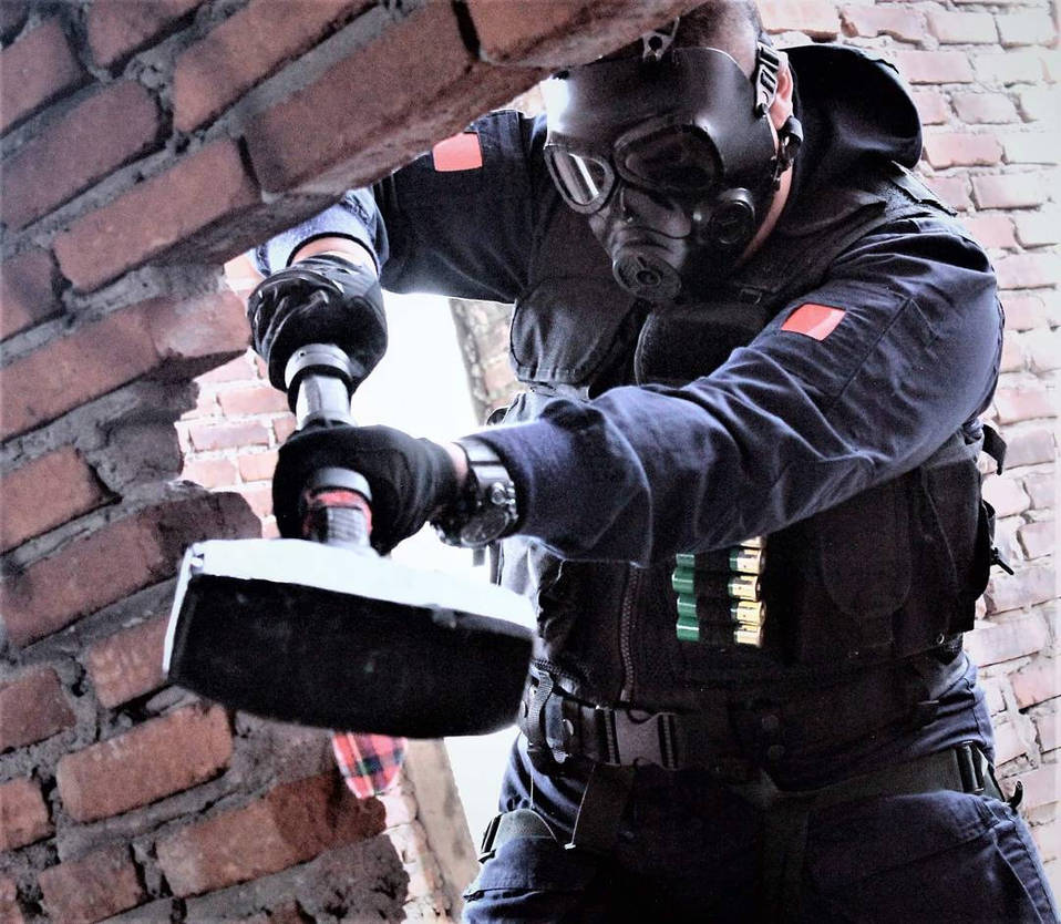 Sledge - Rainbow Six Siege - 2 by Link130890 on DeviantArt