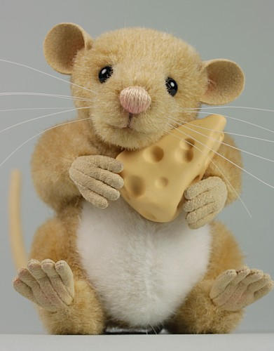 Chester the cheese loving mouse by LisaAP on DeviantArt