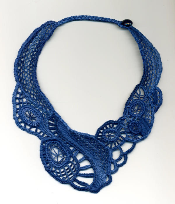 Blue Needle Lace Necklace