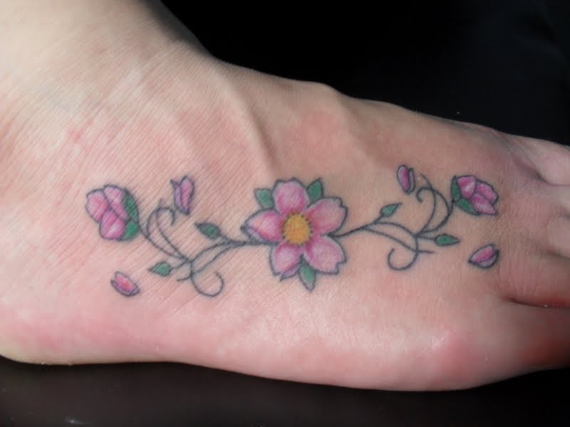 Tattoo Little Flowers Foot By