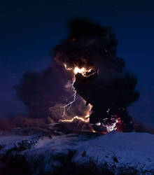 Volcano Lightning