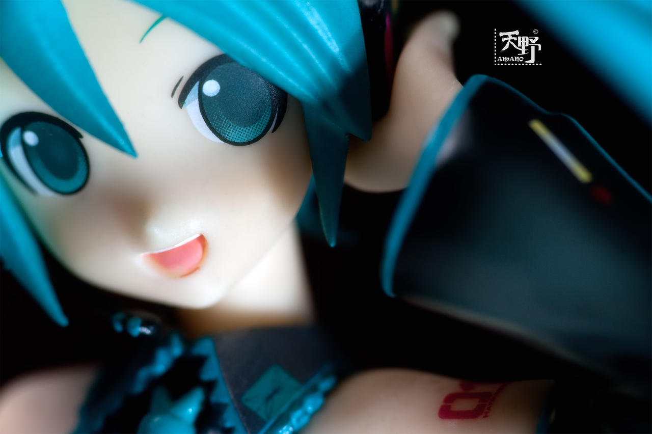 VOCALOID 01 - MIKU :NEBULA 02: