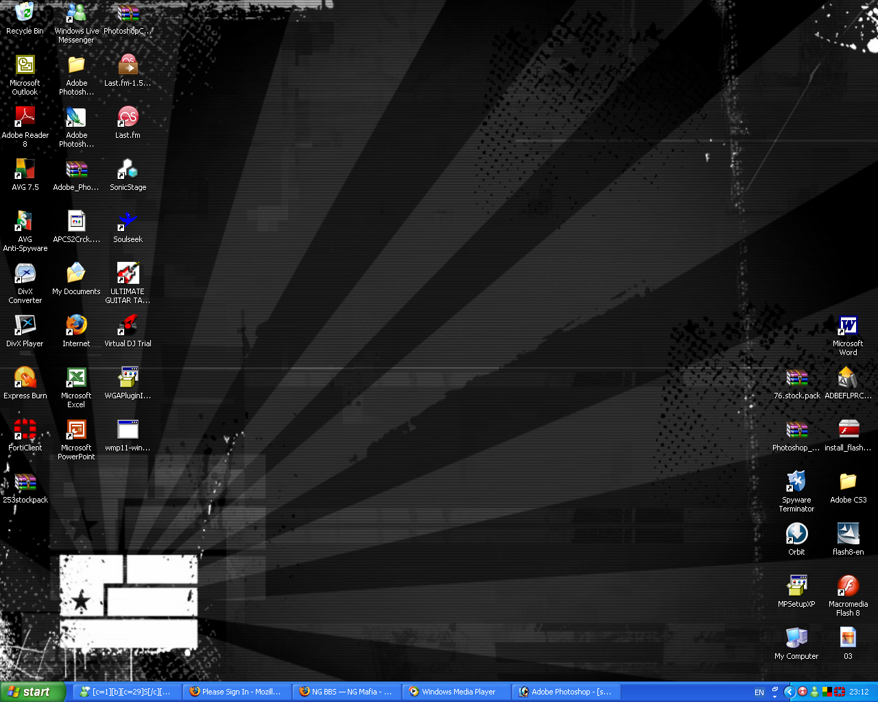 New Black and Grey Desktop