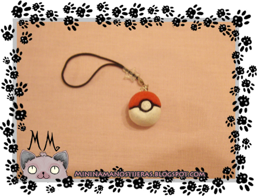 Pokeball Phonestrap