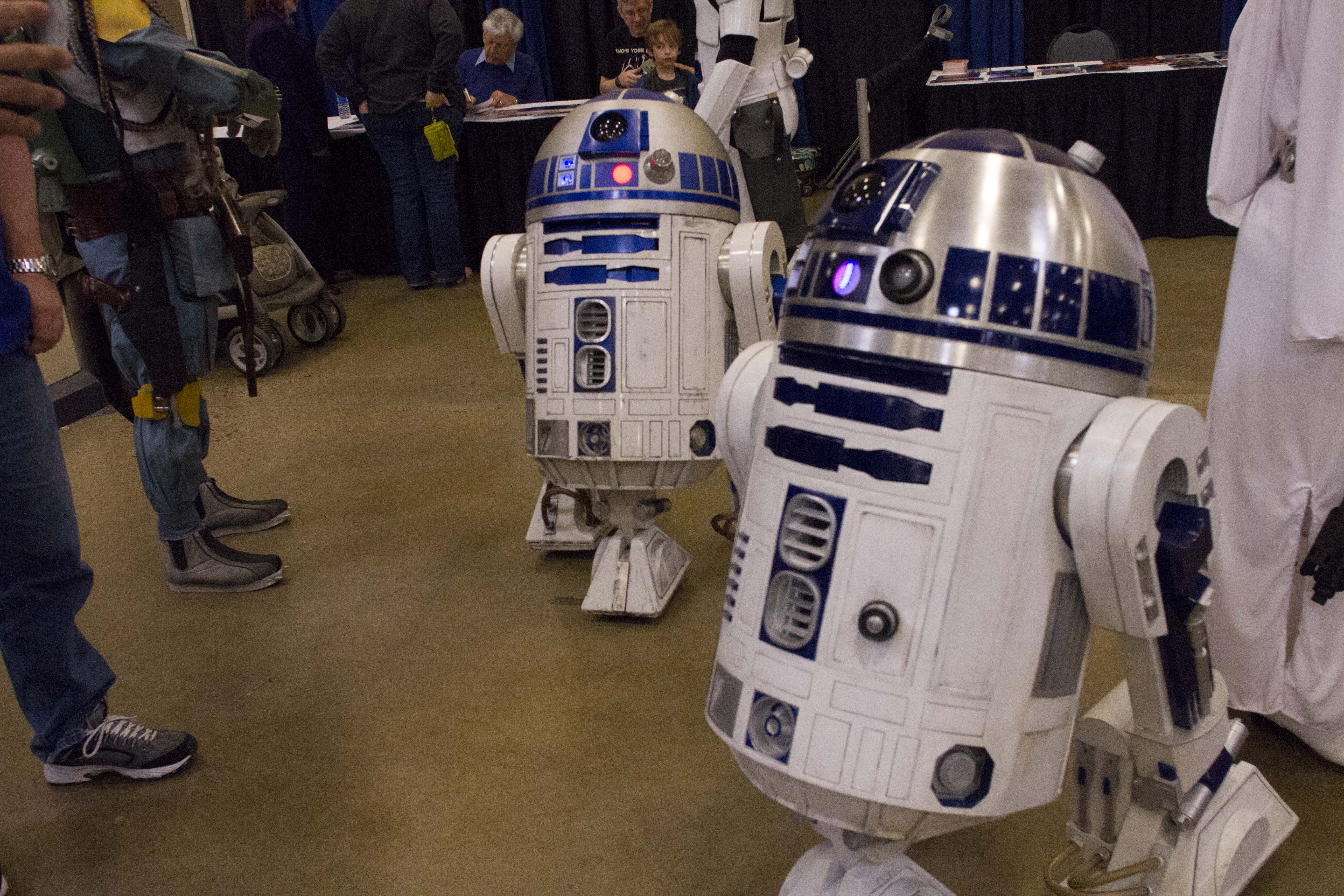 R2-D2 Brothers