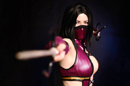 Cosplay Mileena  Mortal Combat 9