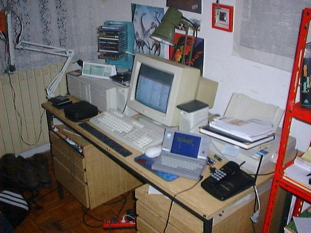 old Computer setup by NccWarp9 on DeviantArt