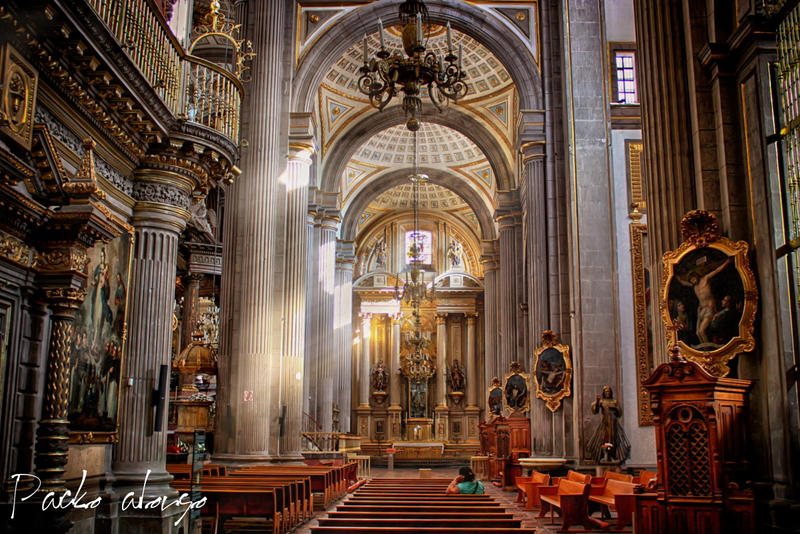 dentro de la catedral by packoalonso on DeviantArt