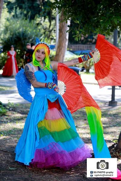 Rainbow Dash Cosplay