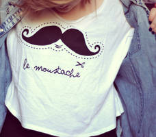 le moustache