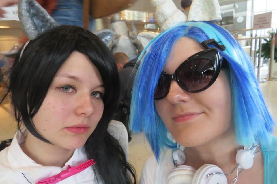 Octavia and Vinyl Scratch Cosplay