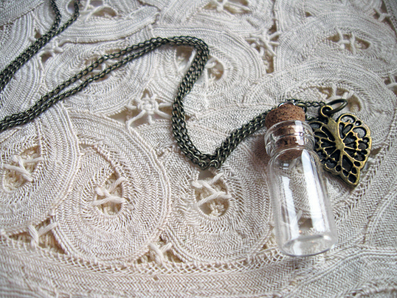 The Lovers Bottle n011