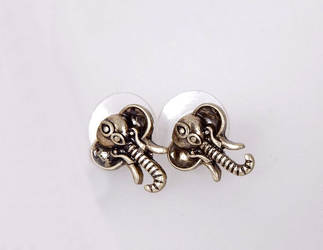 Vintage Retro Elephant Earrings