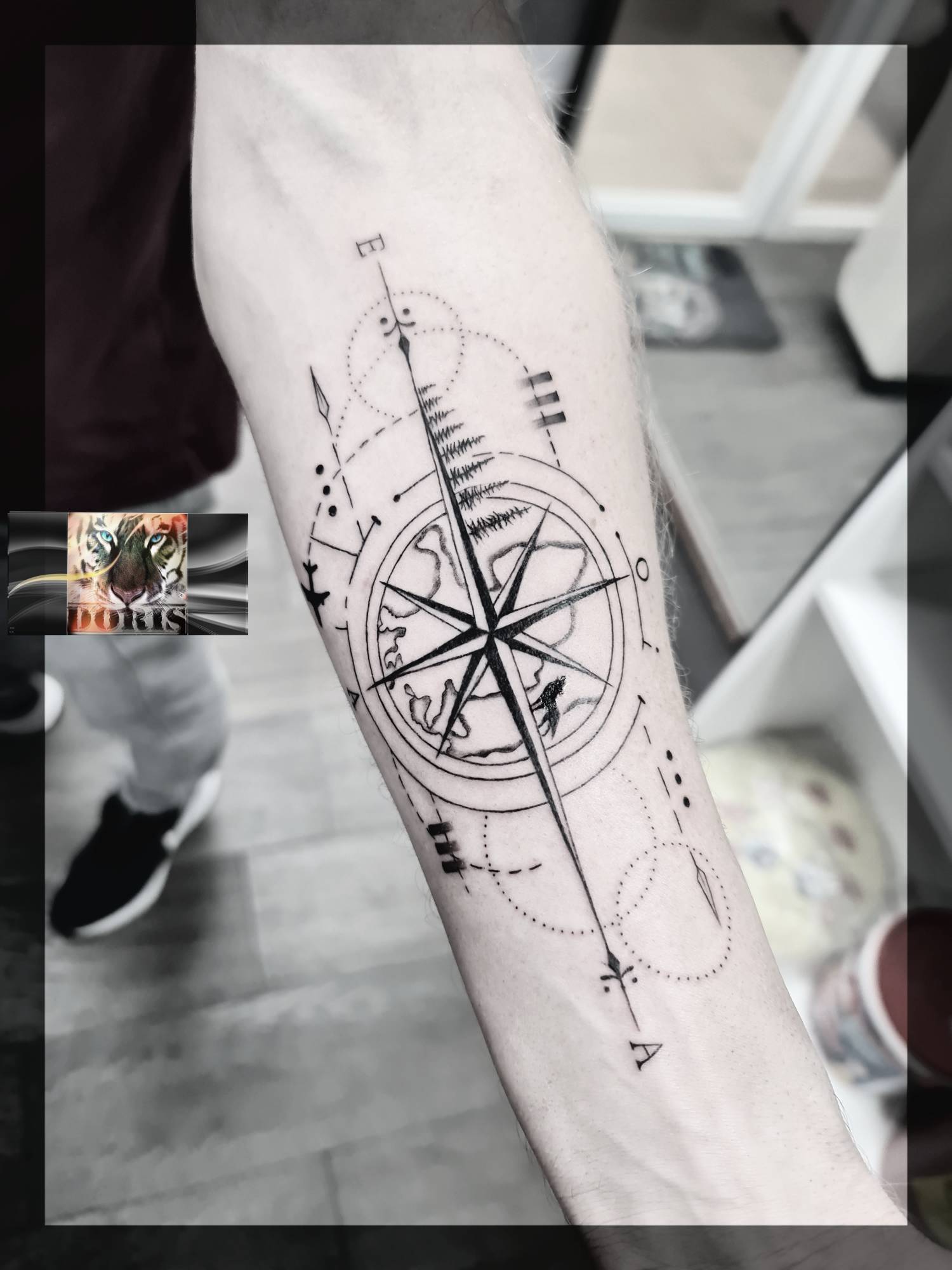 Compass Attoo Design Compass Tattoo