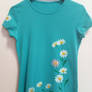 T-shirt with daisies