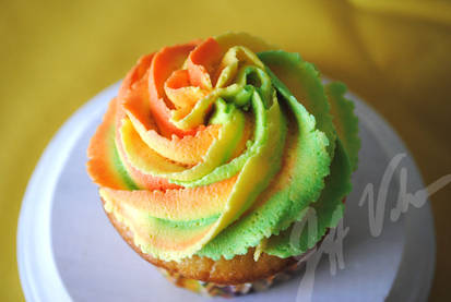 Rainbow Sherbet Cupcake 1