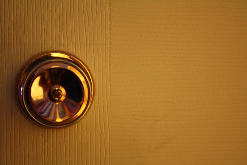 doorknob minimalist test