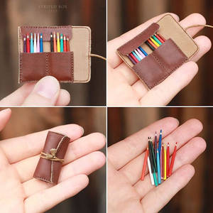 Miniature case with 12 little pencils