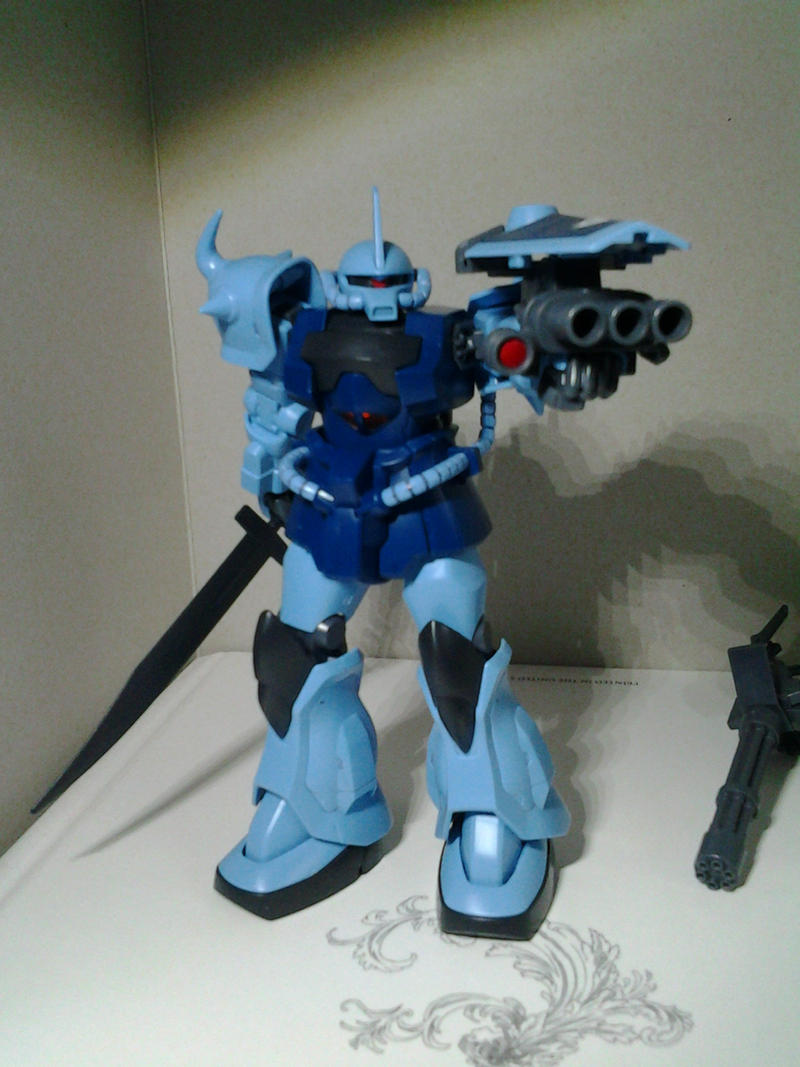 1/144 HGUC Gouf Custom (4)