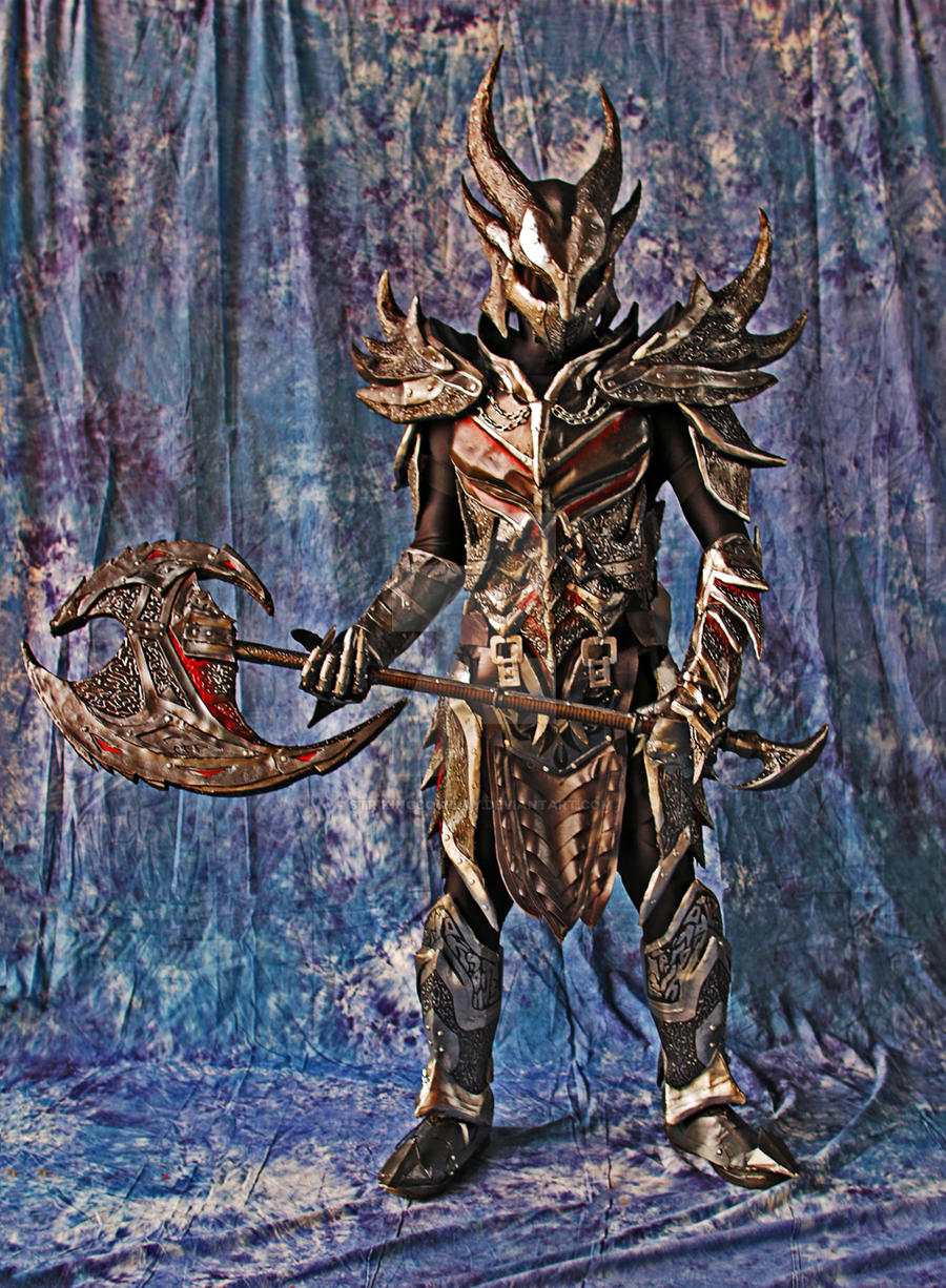 Daedric Armor From The Elder Scrolls Skyrim By StrikingCosplay On daedric-armor-from-the-elder-scrolls-skyrim-by-strikingcosplay-on